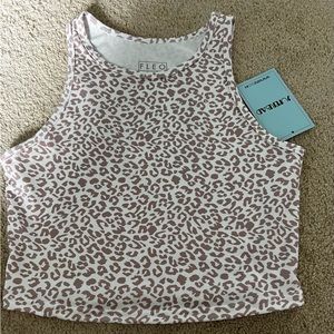 Fleo tempo crop tank